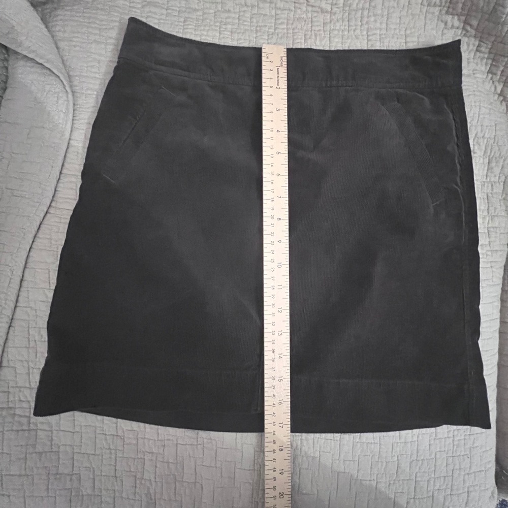 NWT LOFT Petite Brown Corduroy A-Line Mini Short Skirt‎ Size 6P back pockets - Picture 7 of 9